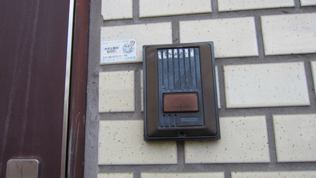 ドアホーン
